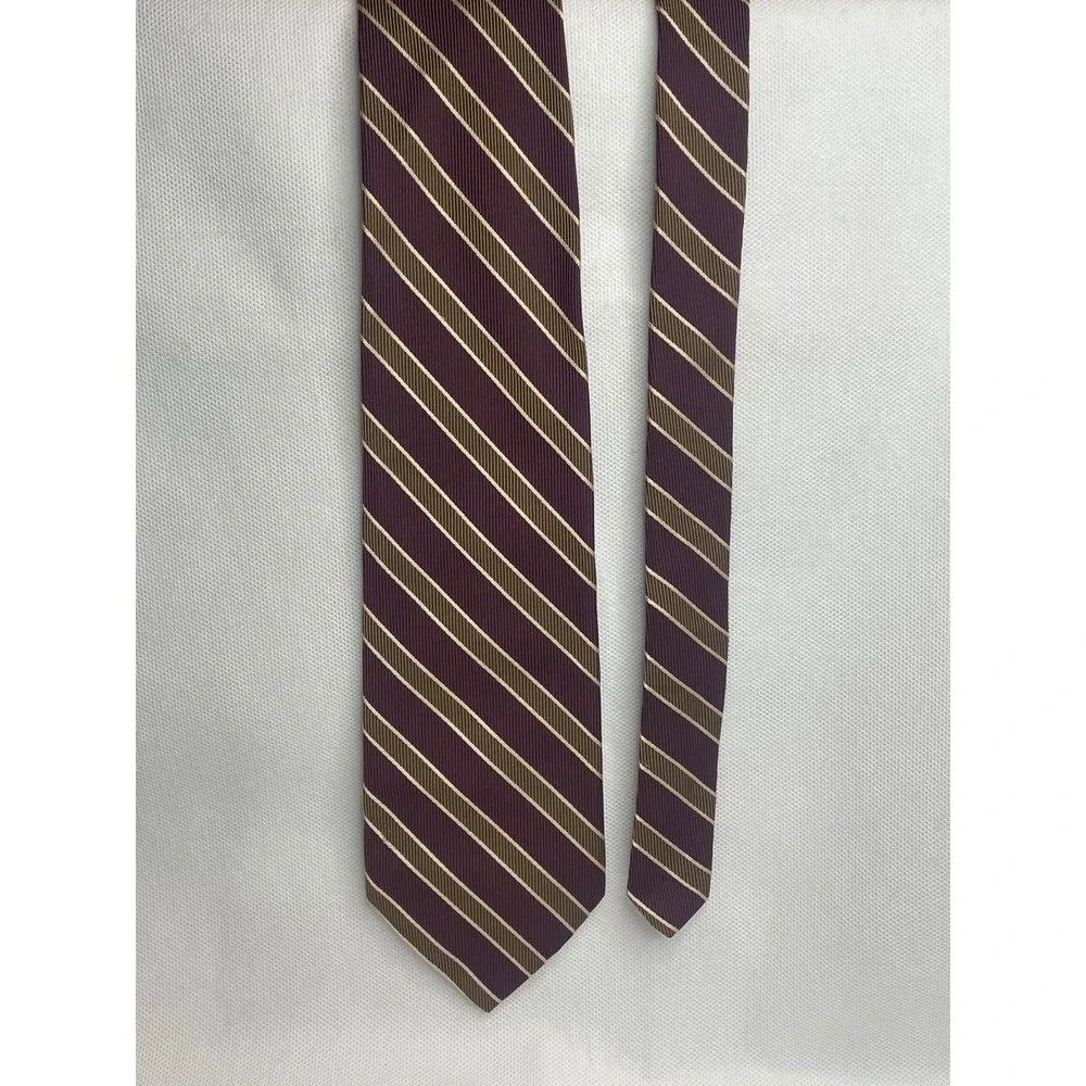 VTG Brooks Bro Basics Collegiate Stripe Necktie Vertical Repp Silk Burgundy Gold